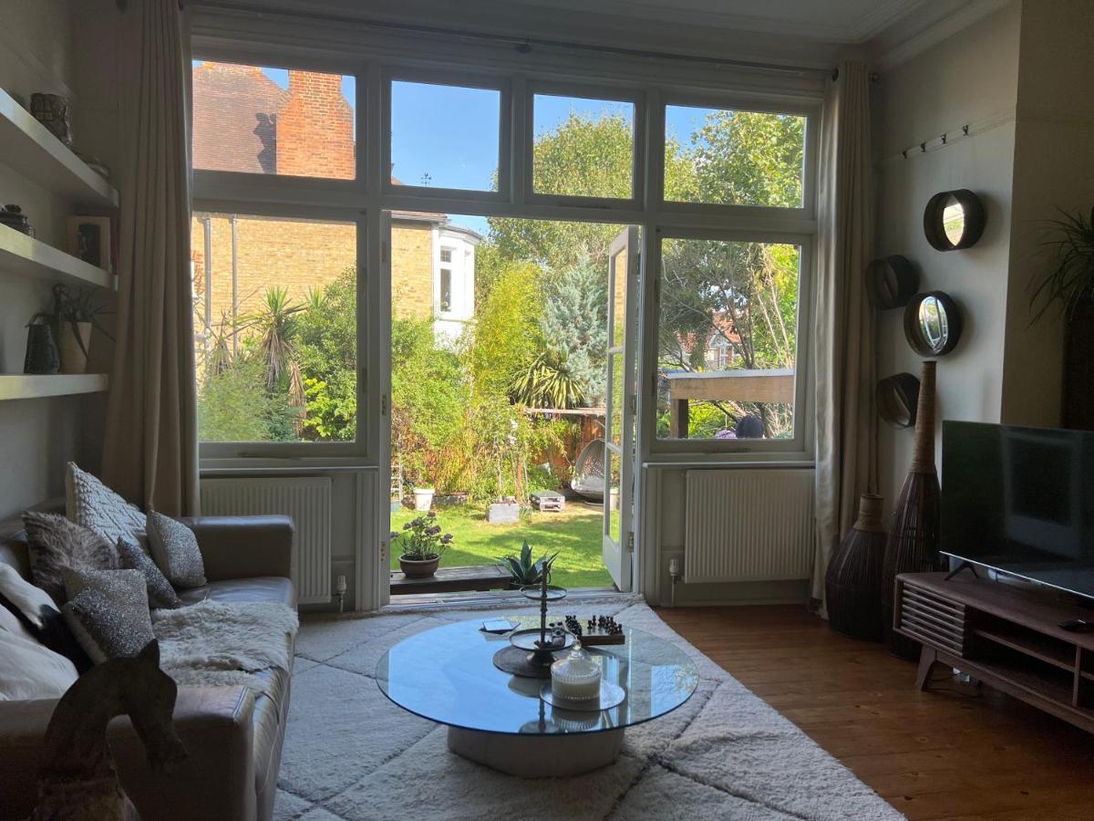 Londonhomegardens Экстерьер фото