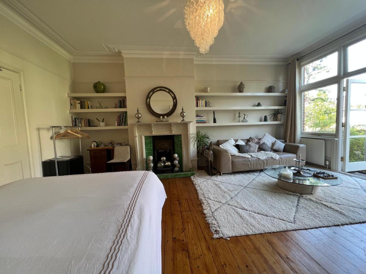 Londonhomegardens Экстерьер фото