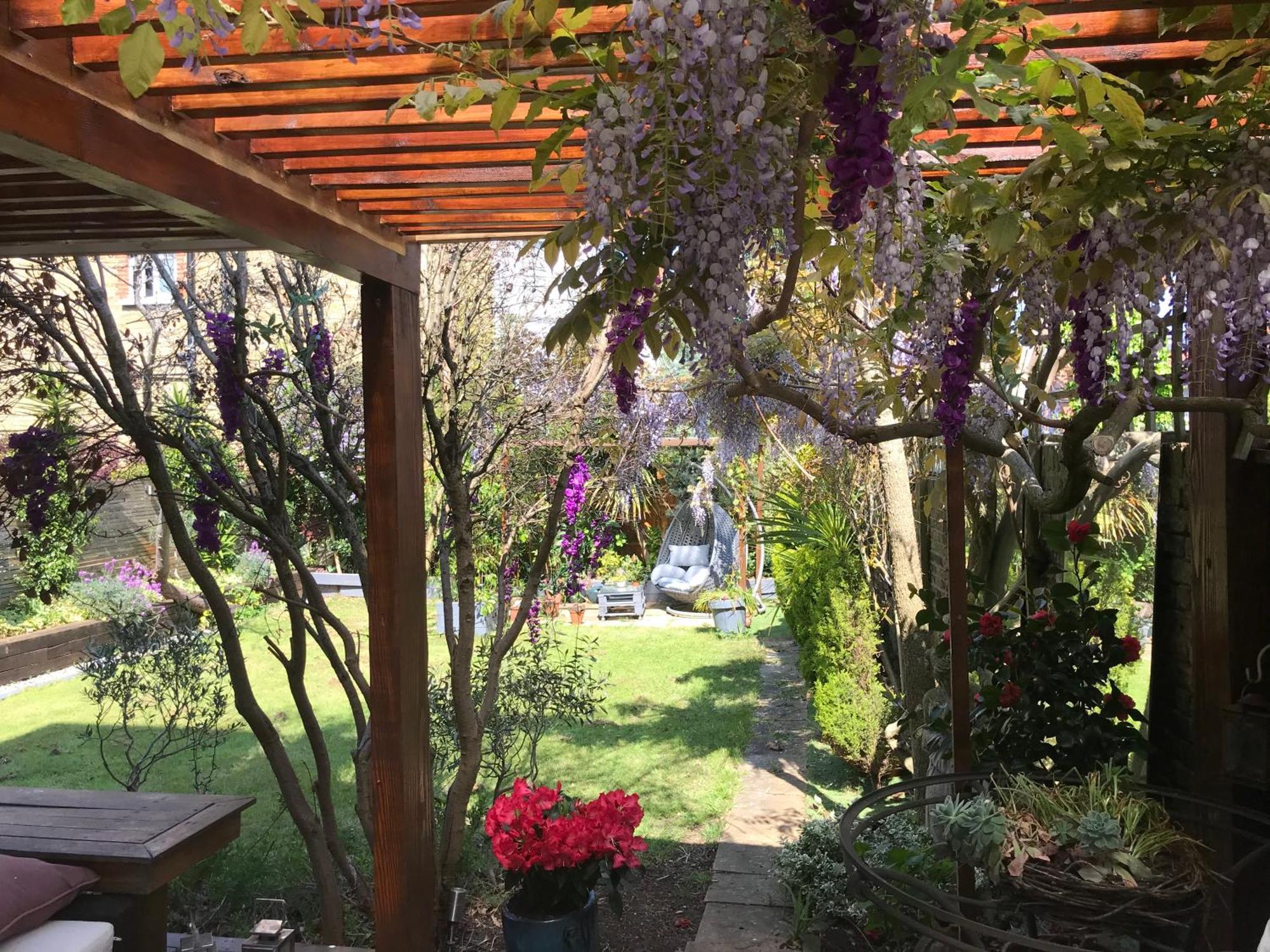 Londonhomegardens Экстерьер фото